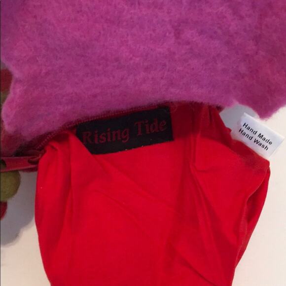 ***MARKDOWN** RISING TIDE VEGAN SHOULDER BAG WOOL LINED  Zips - Picture 8 of 8